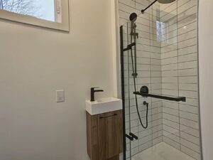Ceci est une photo de la salle de bain, modèle Litebox au Vertendre